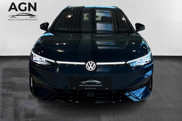 Blå VW ID.7 fra 2025