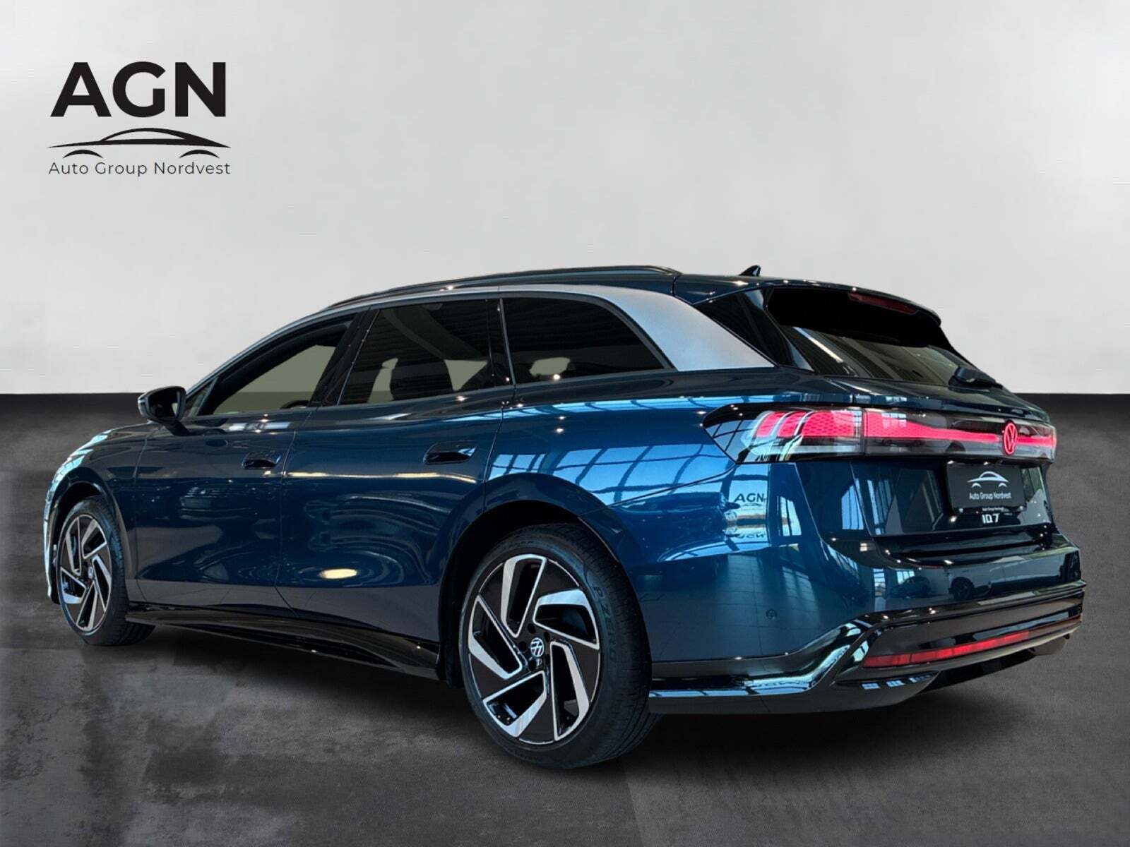 Blå VW ID.7 fra 2025