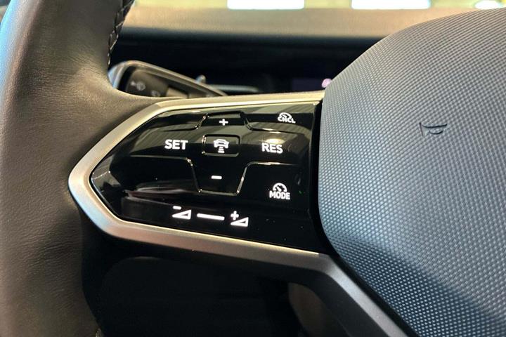 Blå VW ID.7 fra 2025