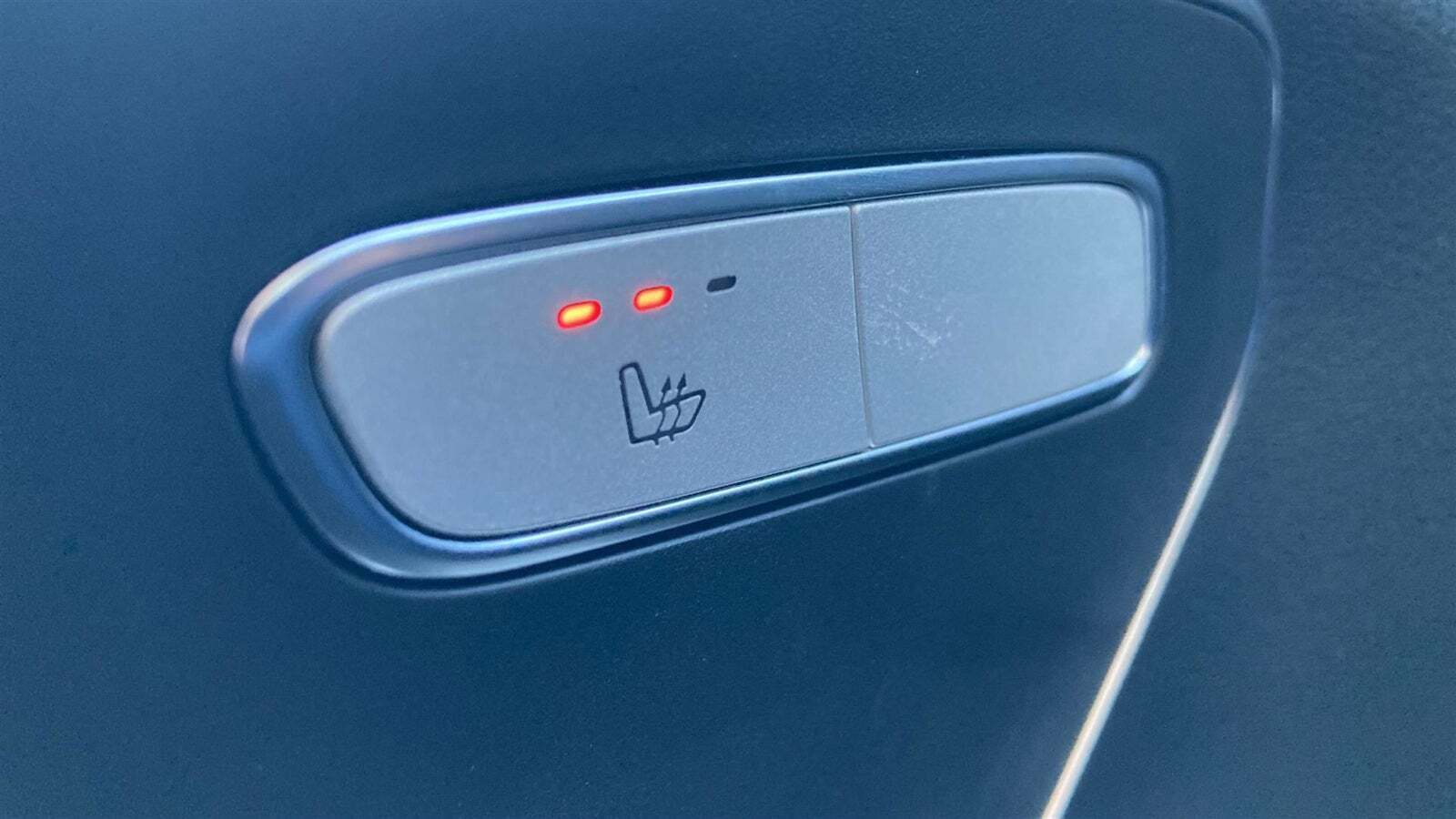 Hvid Mercedes Vito 114 fra 2024