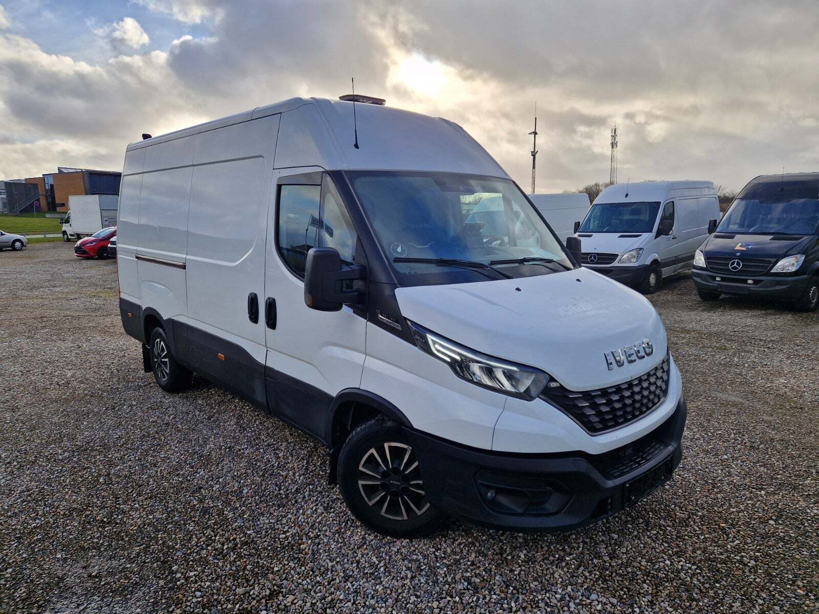 Iveco Daily 3,0 35S18 12m³ Van AG8