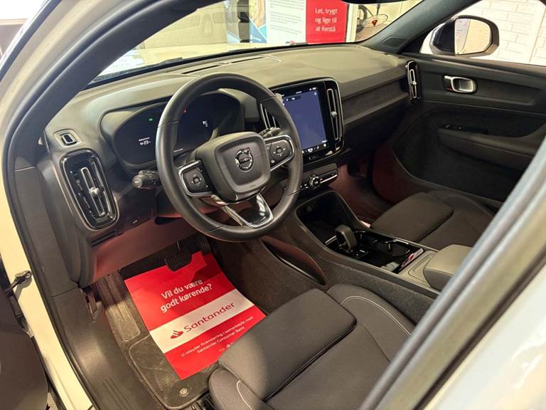 Volvo XC40 ReCharge Start