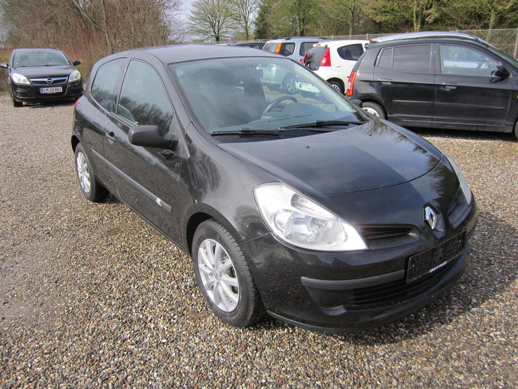 Renault Clio 1,2 16V Pack 75HK 3d