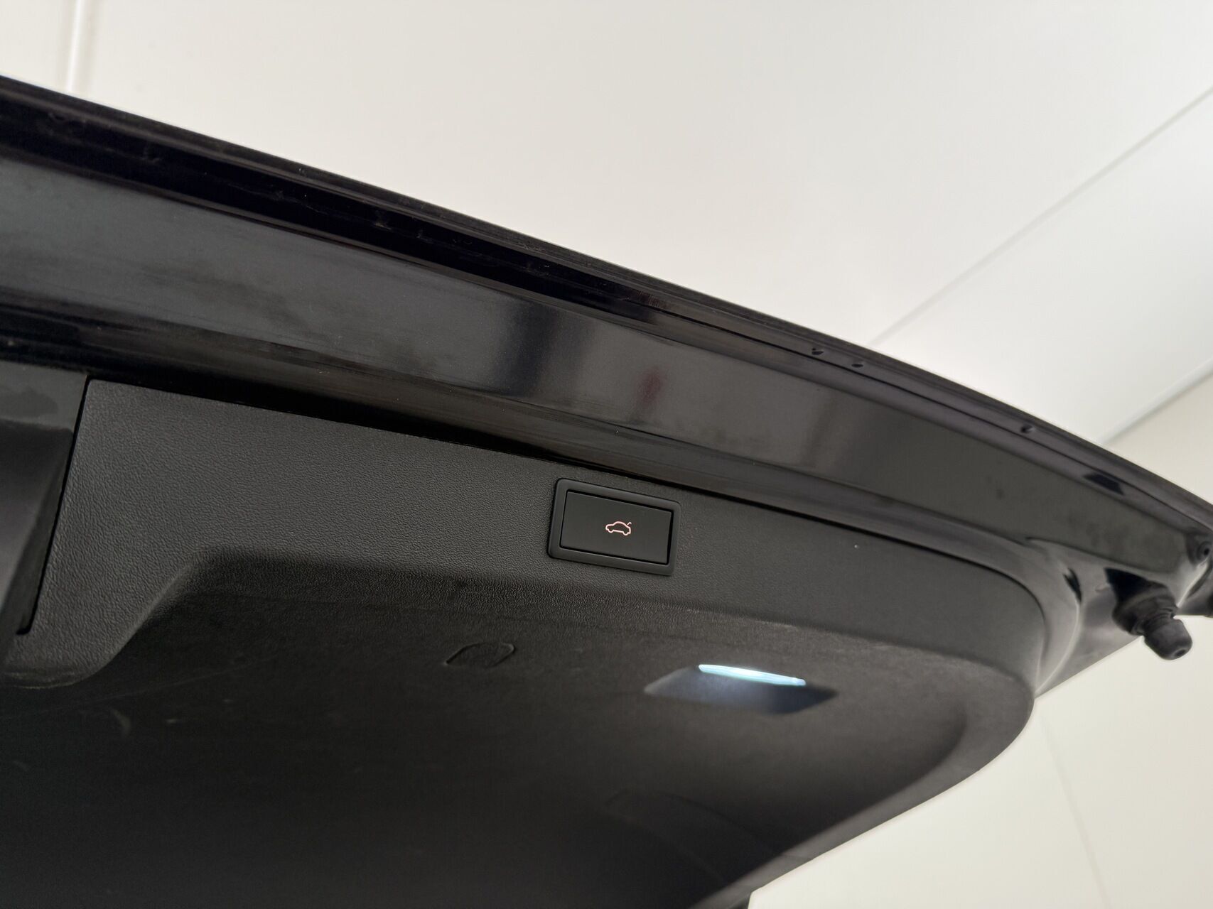 Sort Skoda Enyaq fra 2022