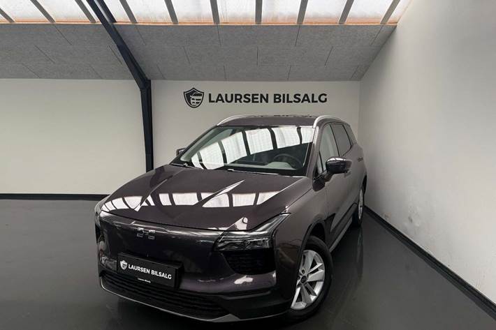 Lilla Aiways U5 fra 2021 set udefra