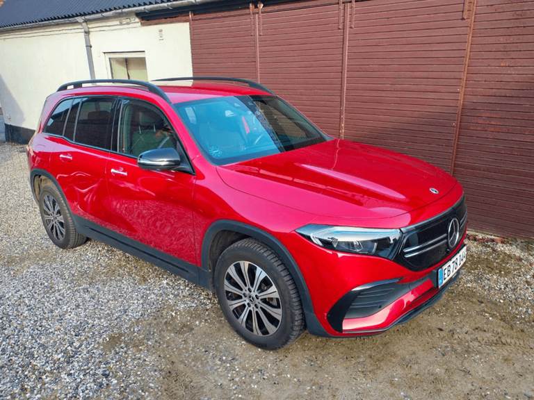 Mercedes EQB300 AMG Line 4Matic 7prs