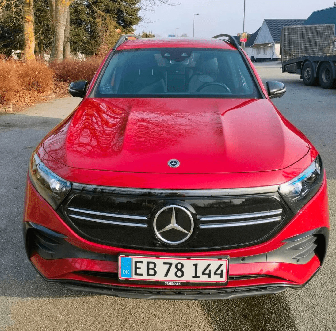 Mercedes EQB300 AMG Line 4Matic 7prs