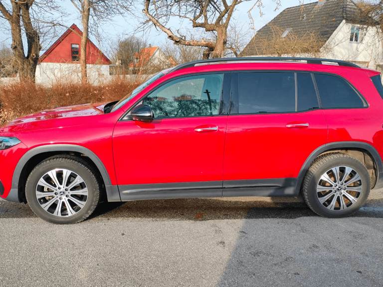 Mercedes EQB300 AMG Line 4Matic 7prs