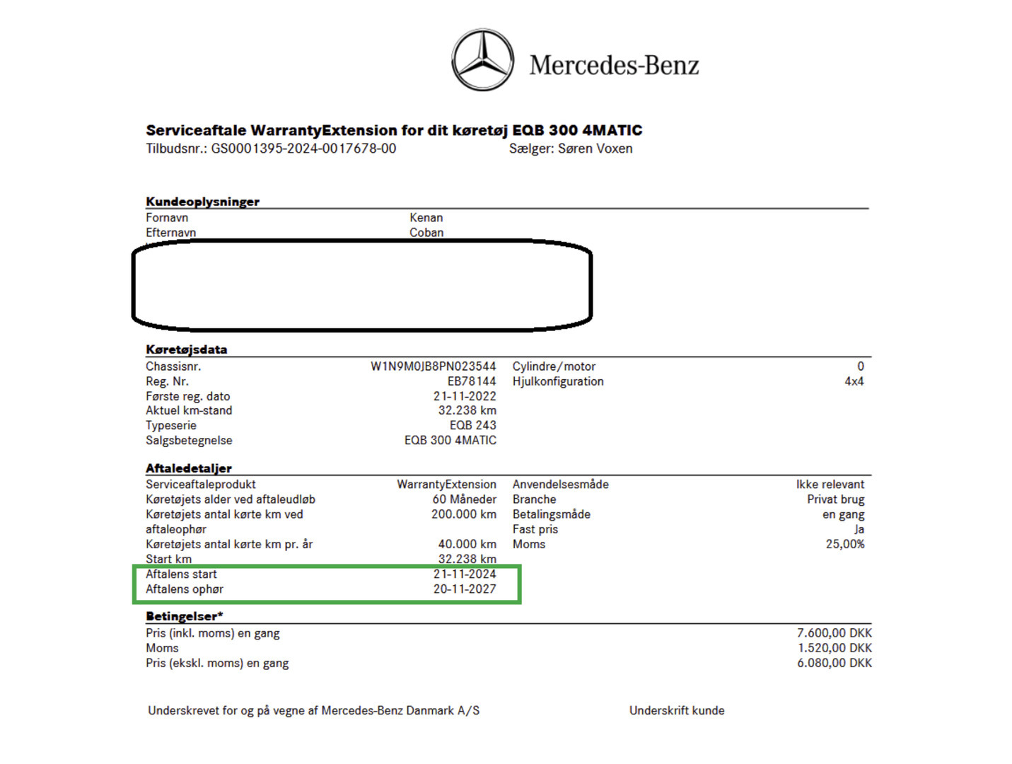 Rød Mercedes EQB300 fra 2022