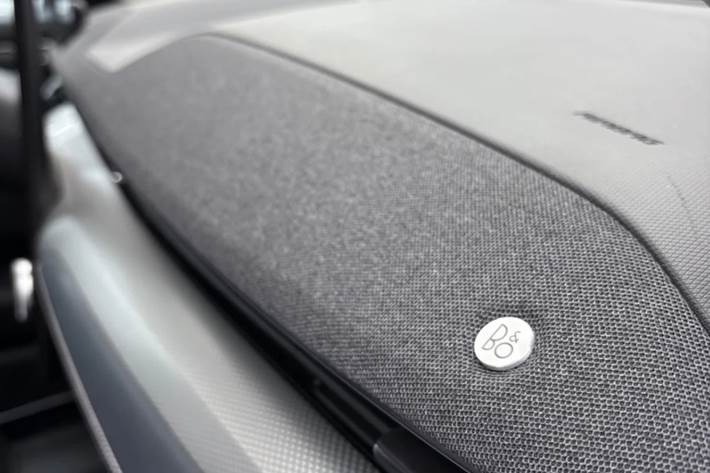 Grå Ford Mustang Mach-E fra 2022