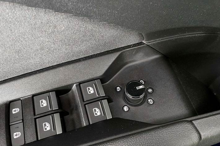 Blå Audi Q4 e-tron fra 2022