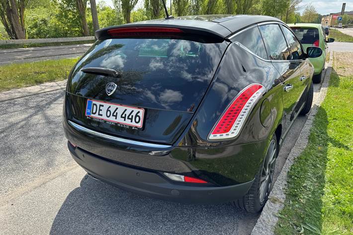 Sort Lancia Delta fra 2010