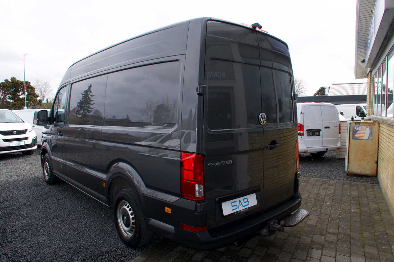 VW Crafter 35 2,0 TDi 177 Kassevogn L3H2 aut.