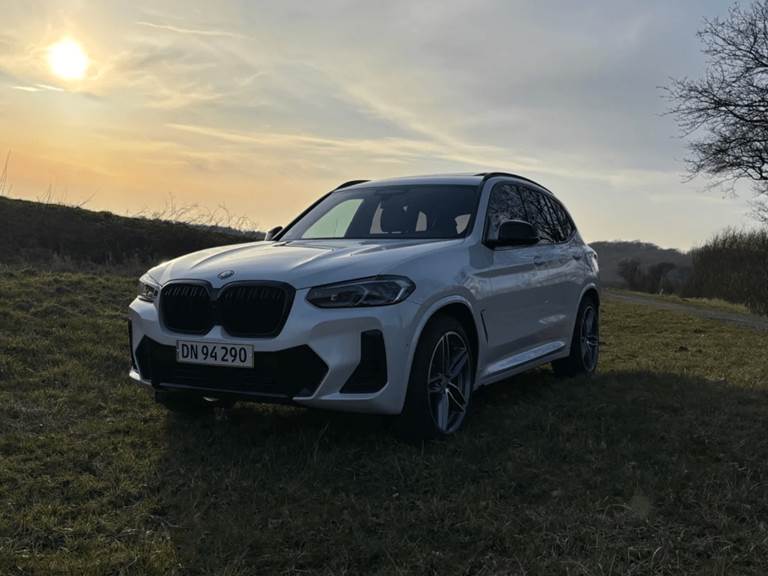 BMW iX3 Charged M-Sport