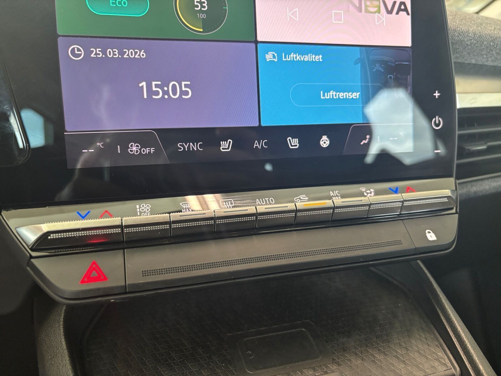 Hvid Renault Megane E-Tech fra 2022