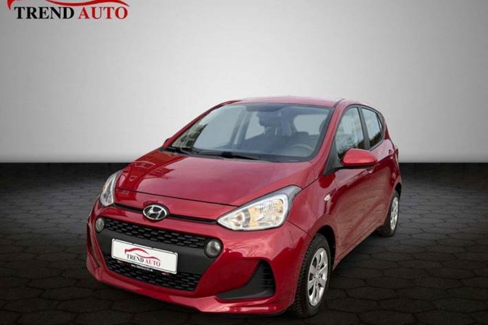 Rød Hyundai i10 fra 2017