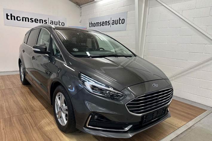 Grå Ford S-MAX fra 2020