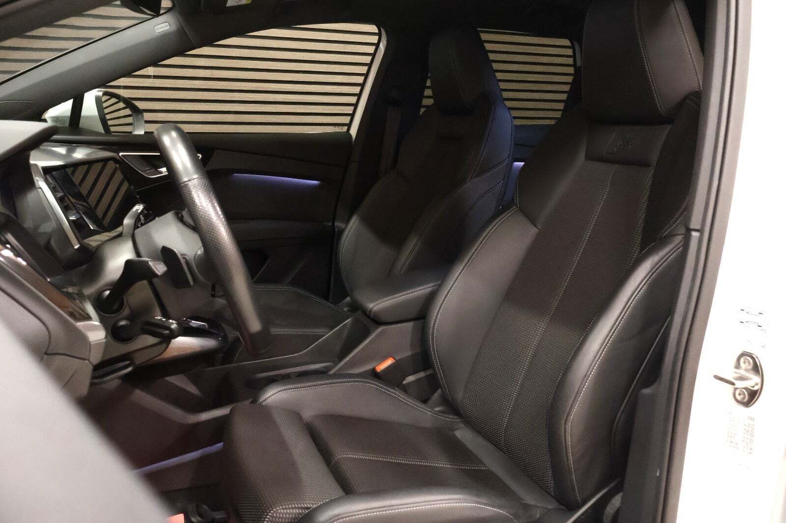 Audi Q4 e-tron 40 Attitude S-line