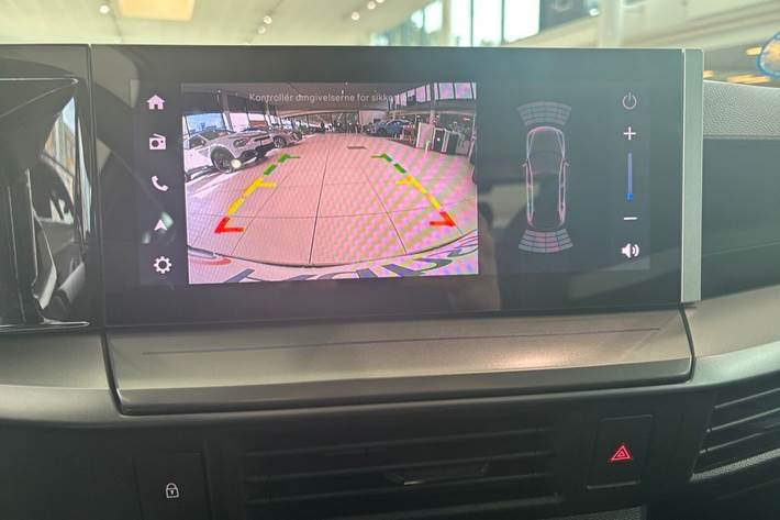 Blå Opel Frontera fra 2025