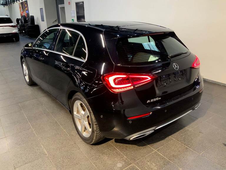 Mercedes A250 e 1,3 Progressive aut.