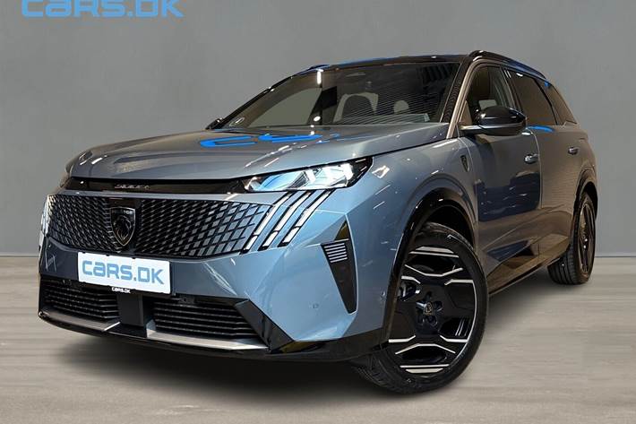 Blå Peugeot e-5008 fra 2024