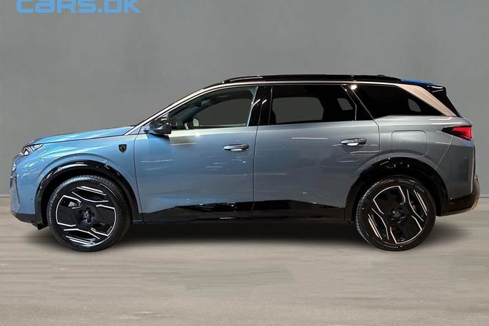 Blå Peugeot e-5008 fra 2024