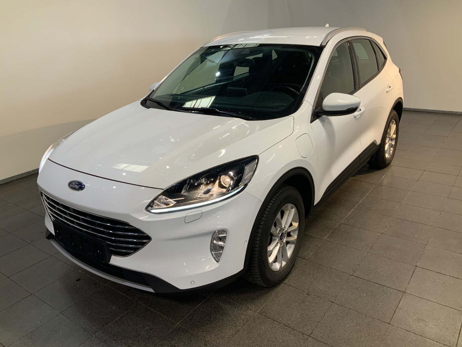 Ford Kuga 2,5 PHEV Titanium CVT