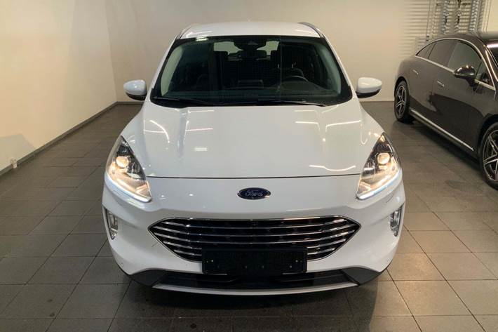 Hvid Ford Kuga fra 2023
