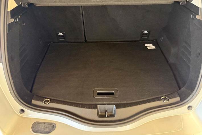 Sølv Renault Scenic IV fra 2017