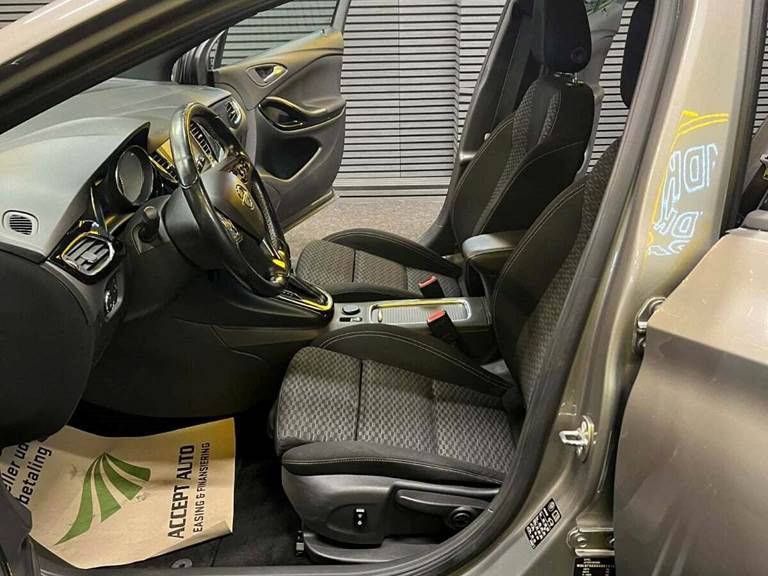 Opel Astra 1,6 CDTi 136 Active Sports Tourer aut.