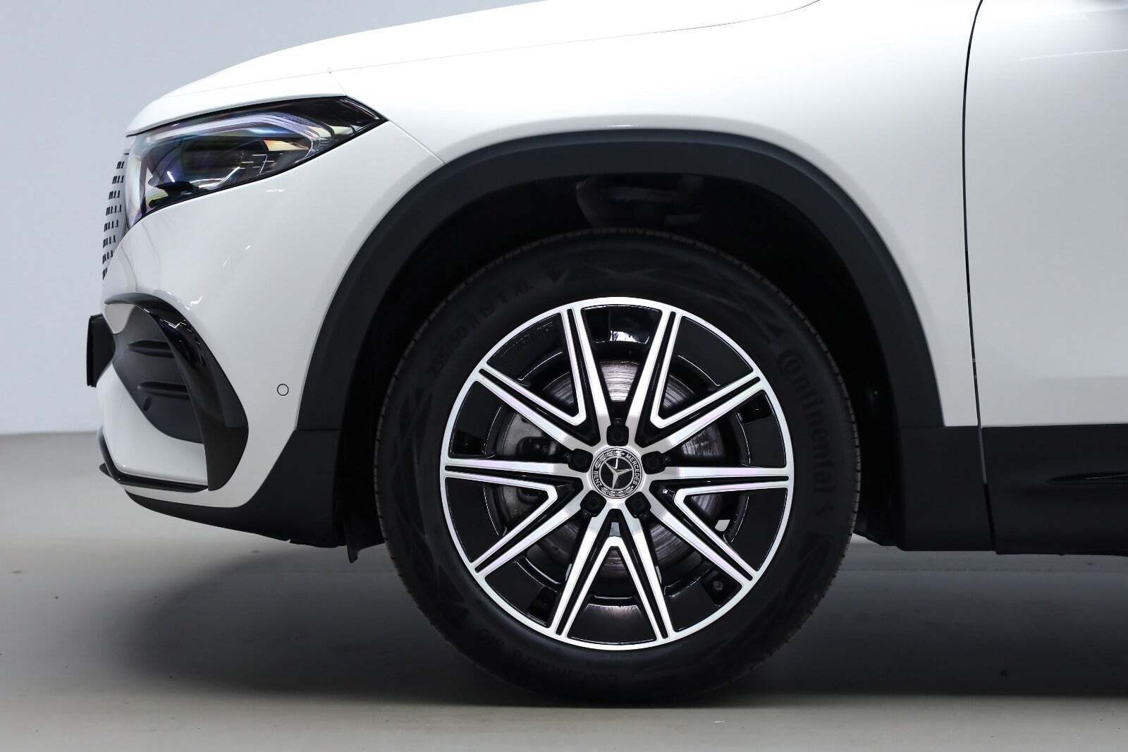 Mercedes EQB250+ AMG Premium