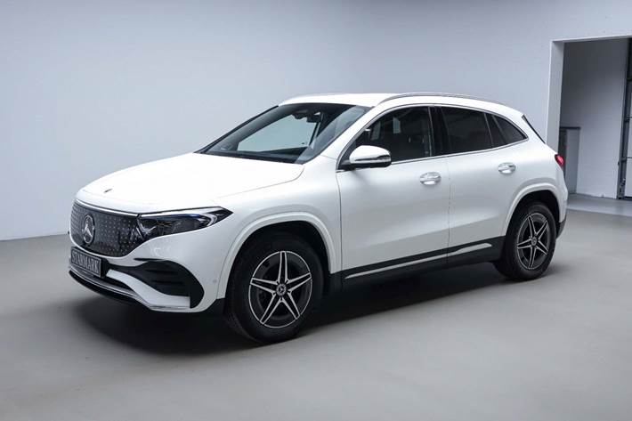 Hvid Mercedes EQA250+ fra 2025