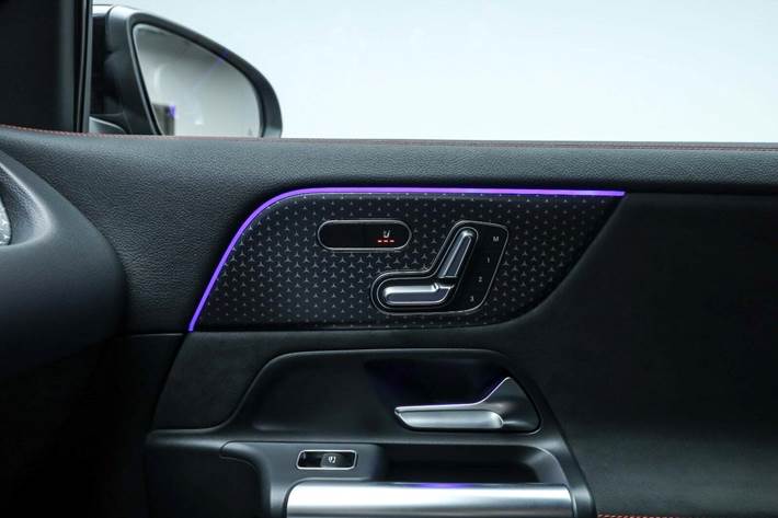 Sort Mercedes EQA250+ fra 2026