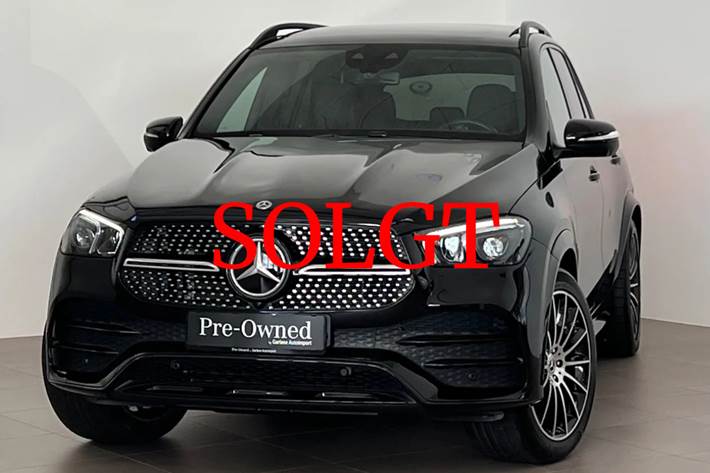 Sort Mercedes GLE350 de fra 2022 set udefra