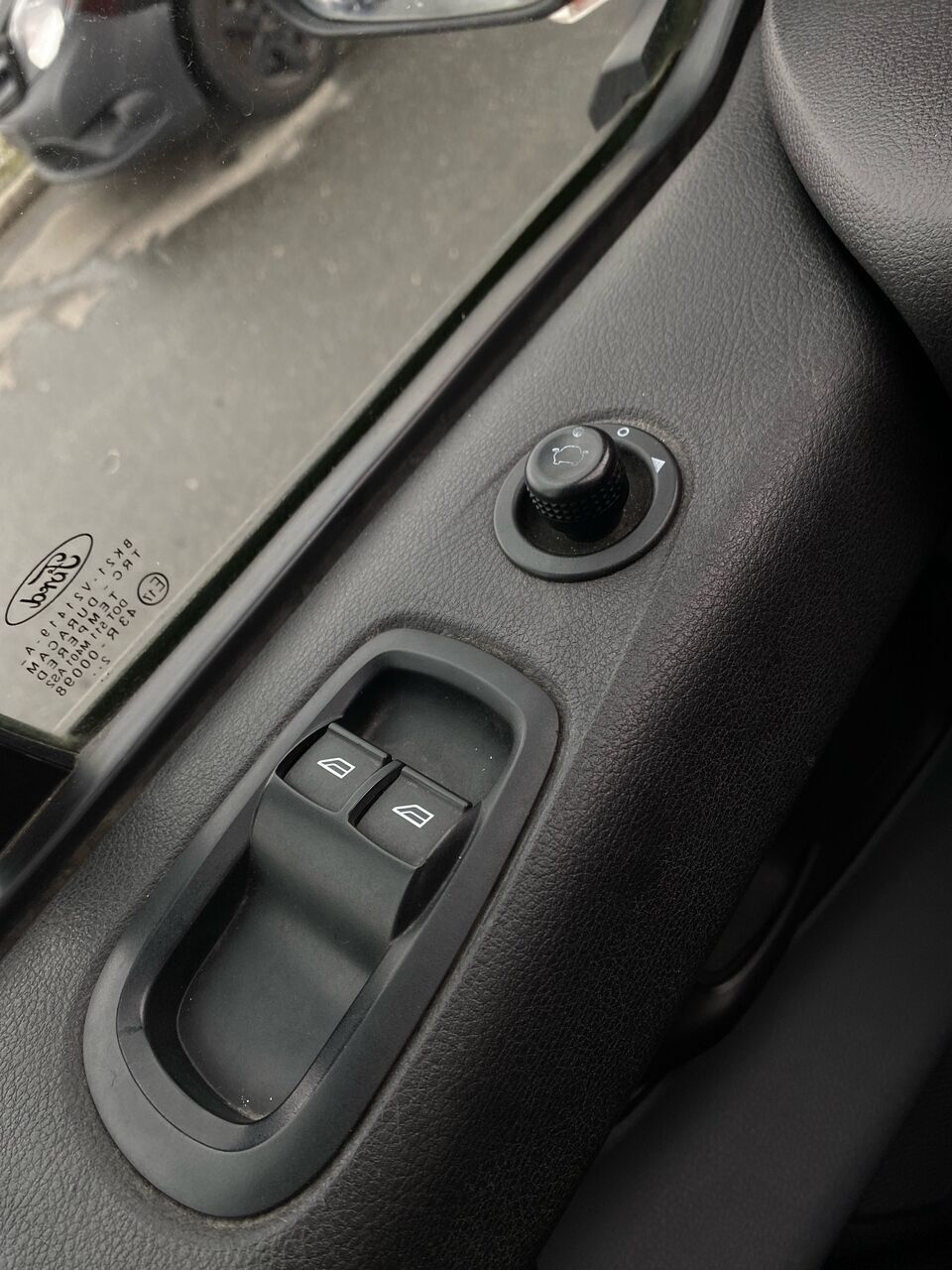 Rød Ford Transit Custom fra 2013