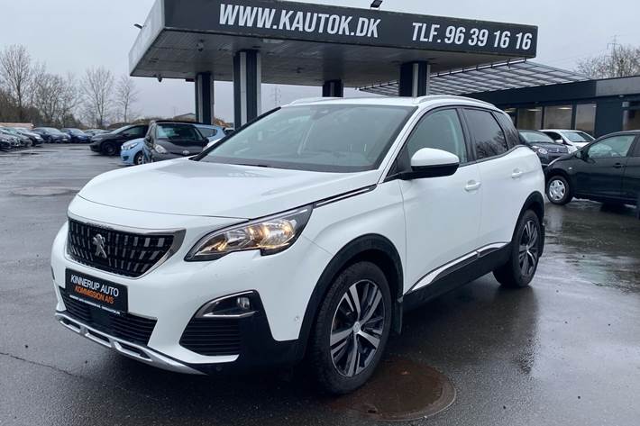 Hvid Peugeot 3008 fra 2018