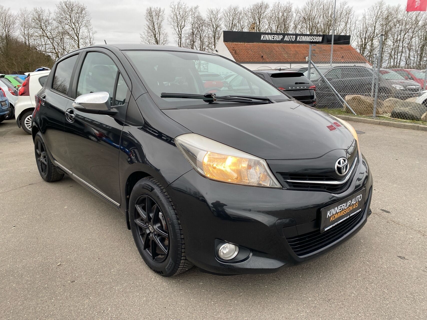 Toyota Yaris 1,0 VVT-I T2 Style 69HK 5d