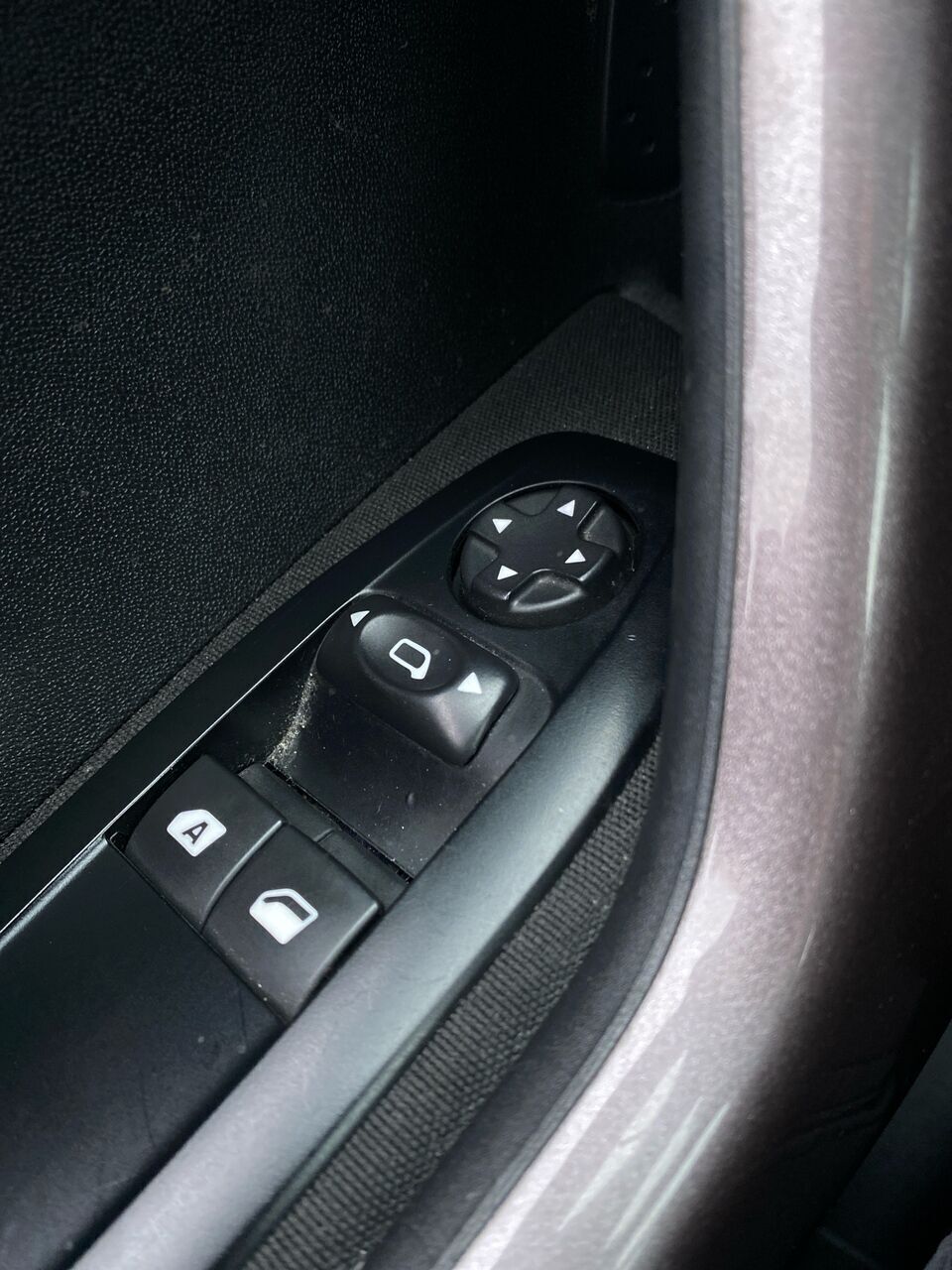 Bronze Peugeot 2008 fra 2013