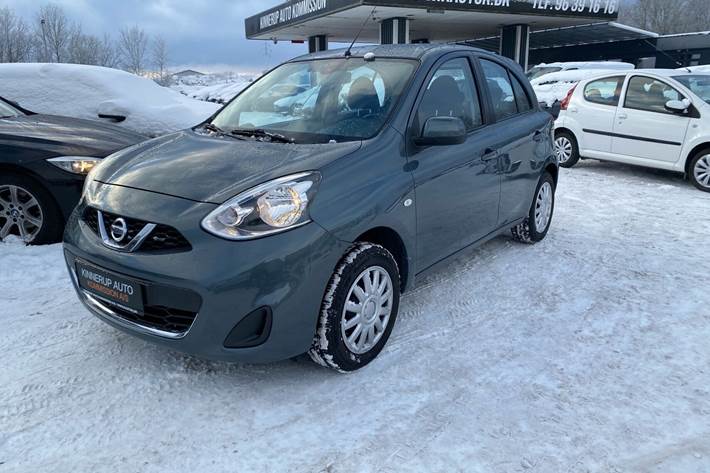 Grøn Nissan Micra fra 2015