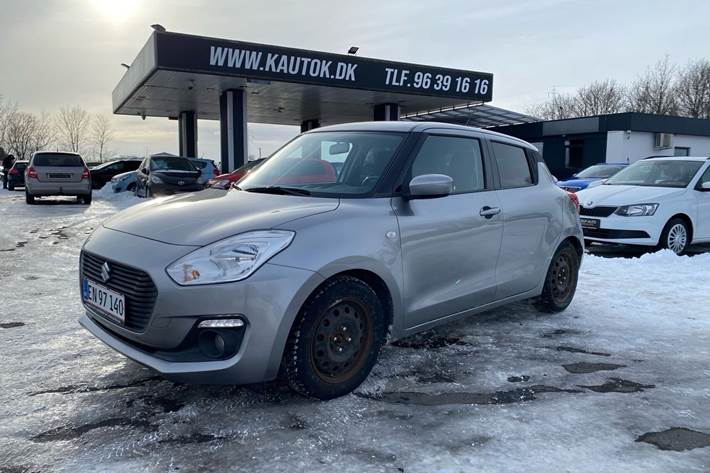 Sølv Suzuki Swift fra 2019