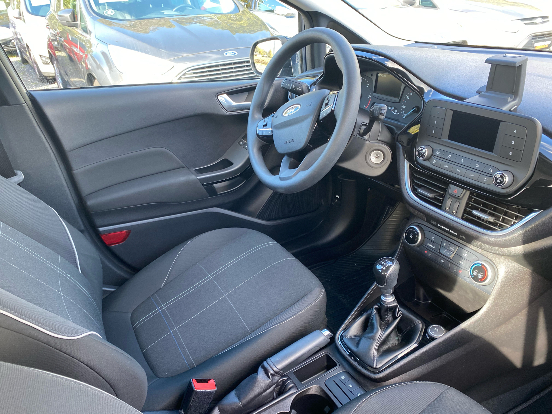 Blå Ford Fiesta fra 2018