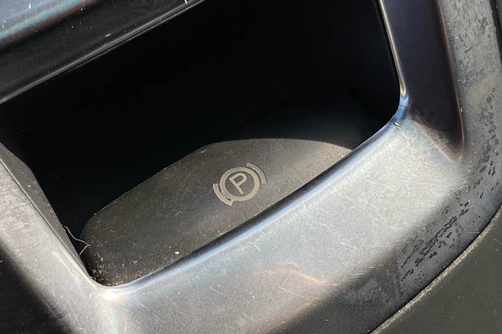 Blå Peugeot 5008 fra 2011