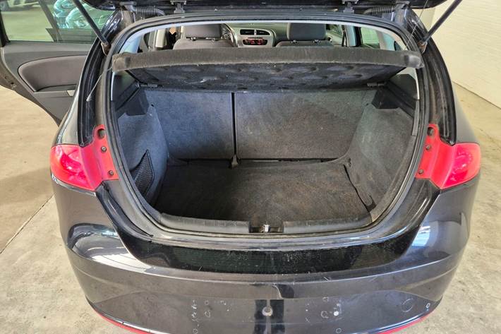 Sort Seat Leon fra 2009