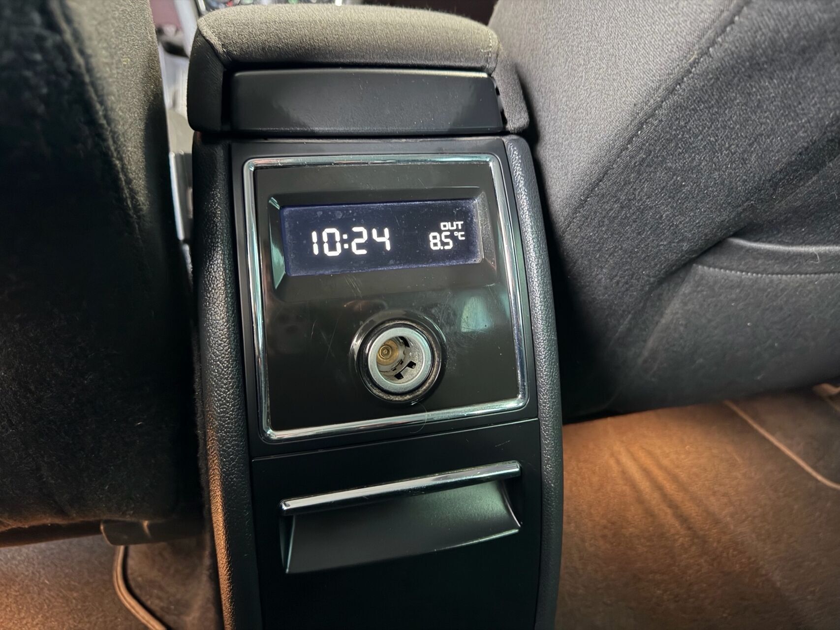 Sølv Skoda Superb fra 2013