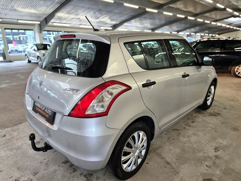 Suzuki Swift 1,2 16V GL 94HK 5d