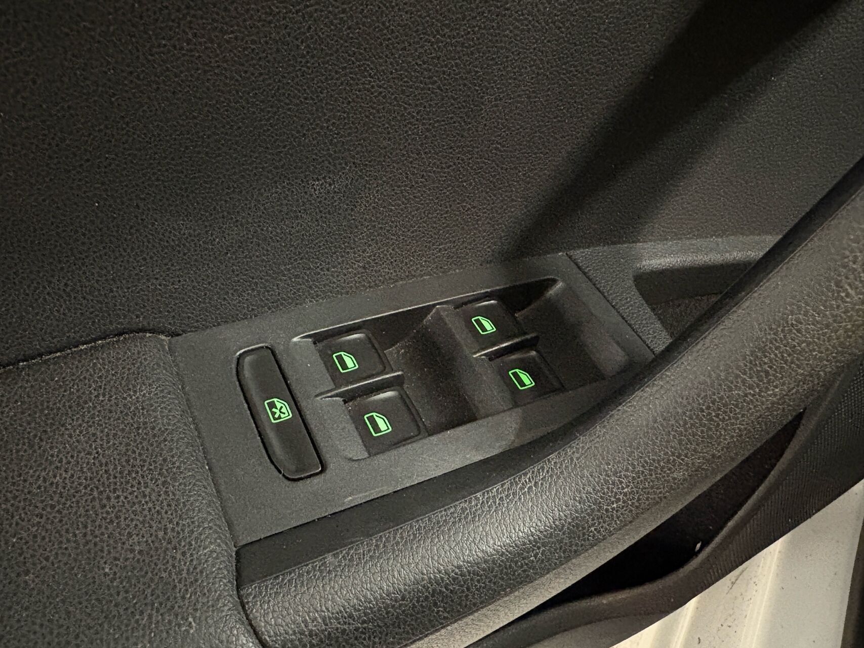 Hvid Skoda Octavia fra 2013