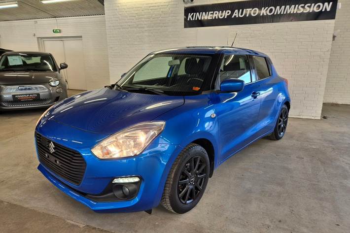 Blå Suzuki Swift fra 2019