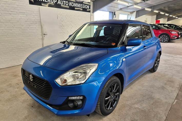Blå Suzuki Swift fra 2019