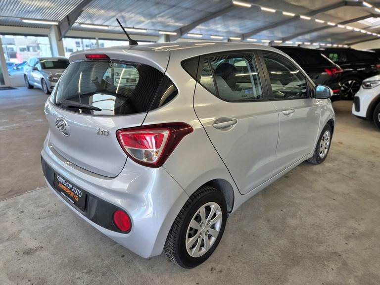 Hyundai i10 1,0 Trend 66HK 5d