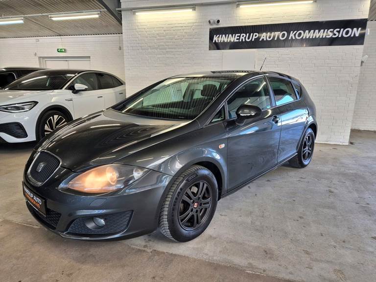 Seat Leon 1,6 TDI Ecomotive Reference 105HK 5d